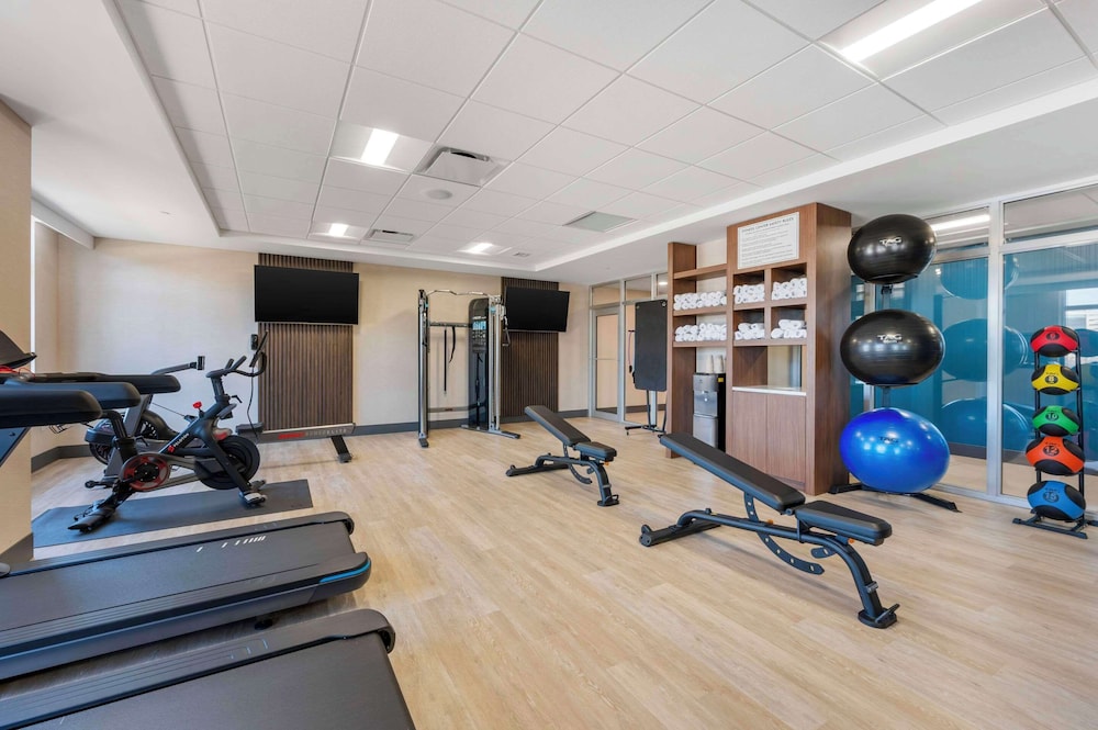 Cambria Hotel Nashville Midtown 33
