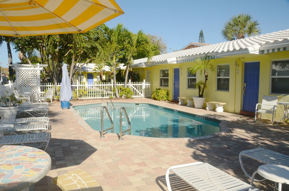 Bahama Beach Club of Pompano