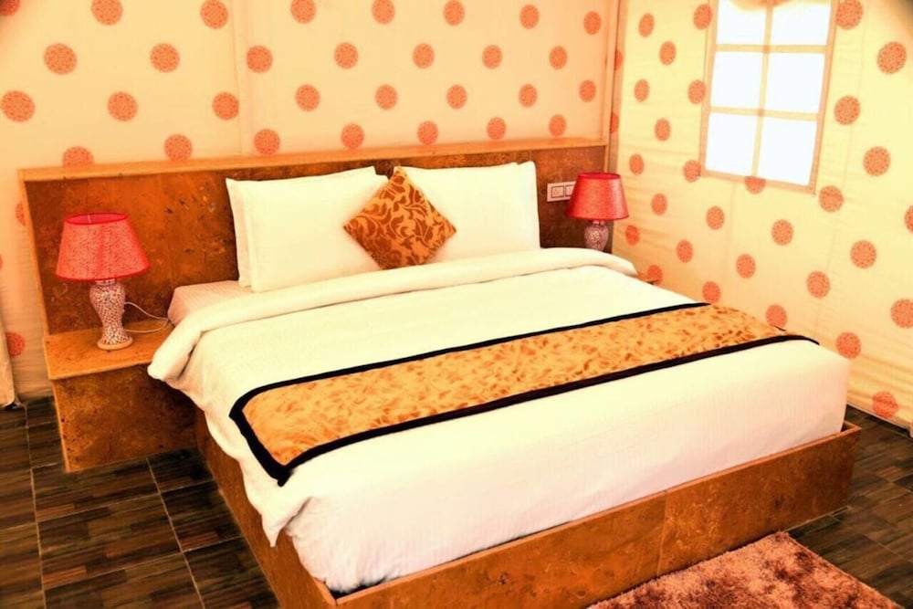 Manbha Camps And Resorts
