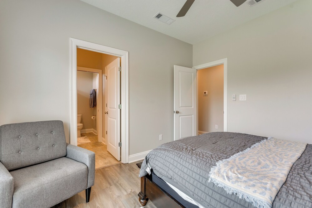 Modern Family Home w/ Spacious Yard in Milton