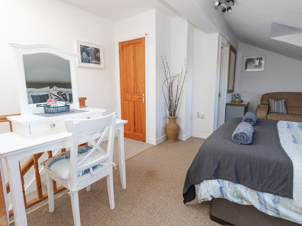Anchor Cottage