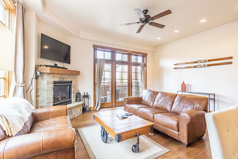 West Main Unit 102c