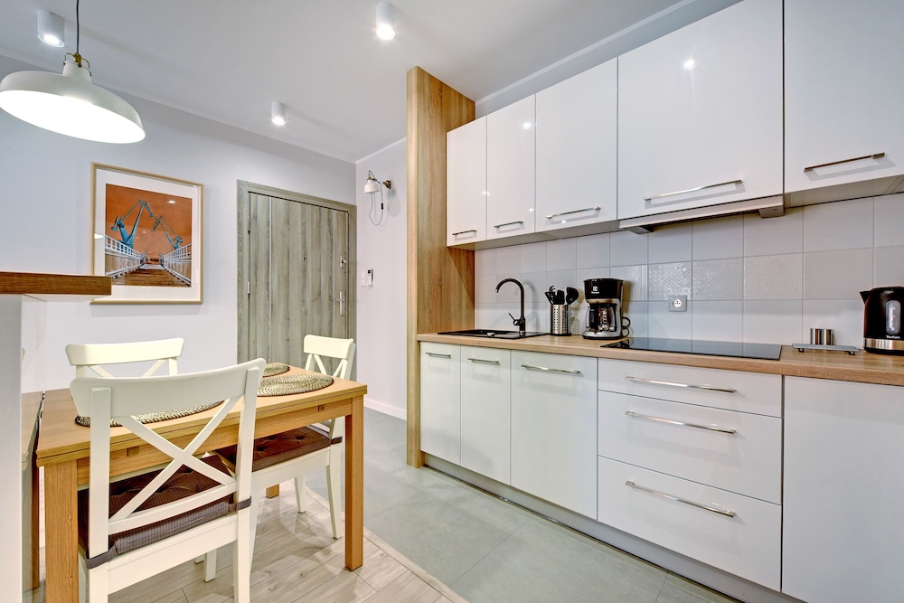 Apartinfo Aura Apartments