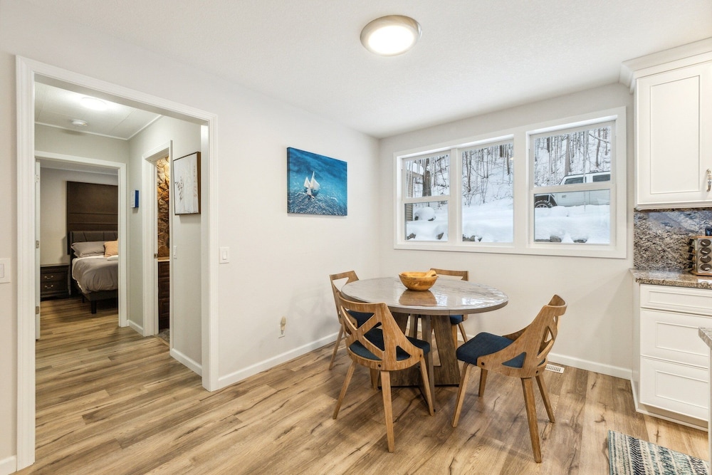 Beautiful Torch Lake House With Beach Access 2 Bedroom Home