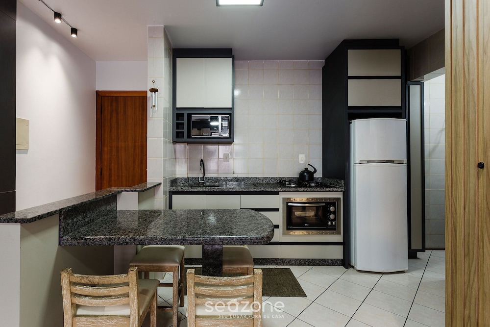 Condominium 80m From Praia dos Ingleses - AMC