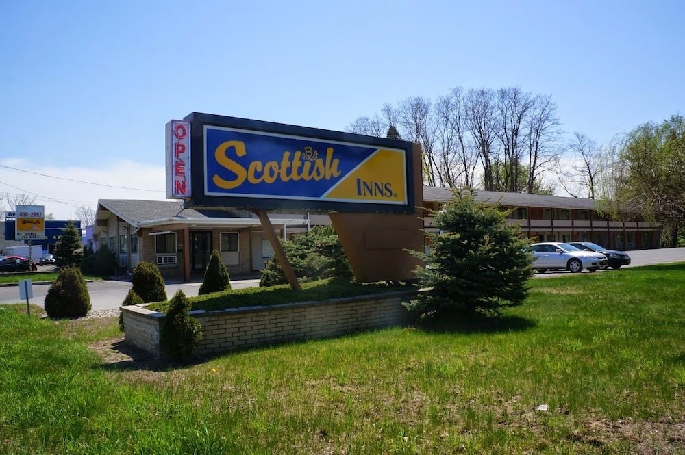 Hotel Scottish Inns Albany - Image 1