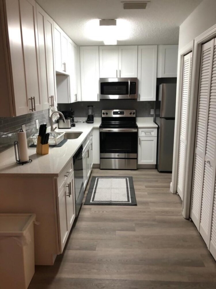 Amazing Apartment Close Disney 3 Bedrooms Oba58 view 5