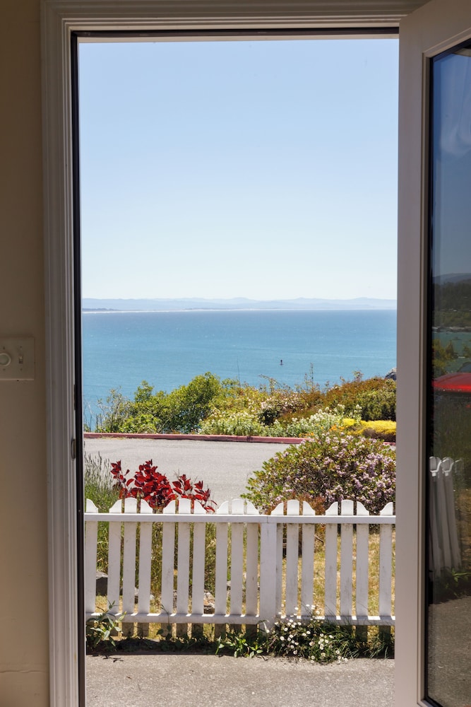 The Lookout at Trinidad Bay