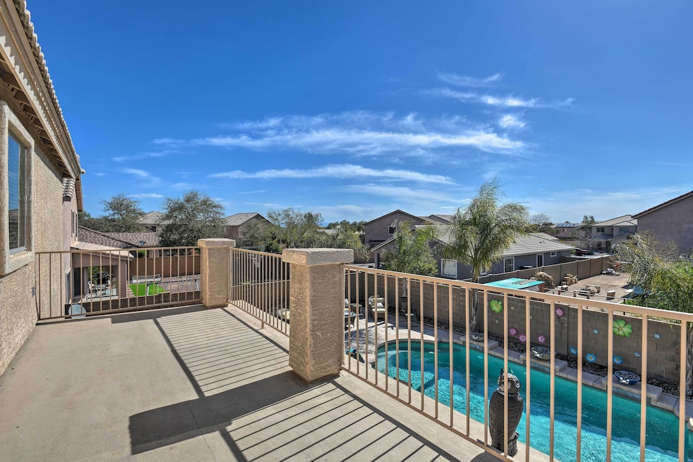 Private Pool & Hot Tub: San Tan Valley Home