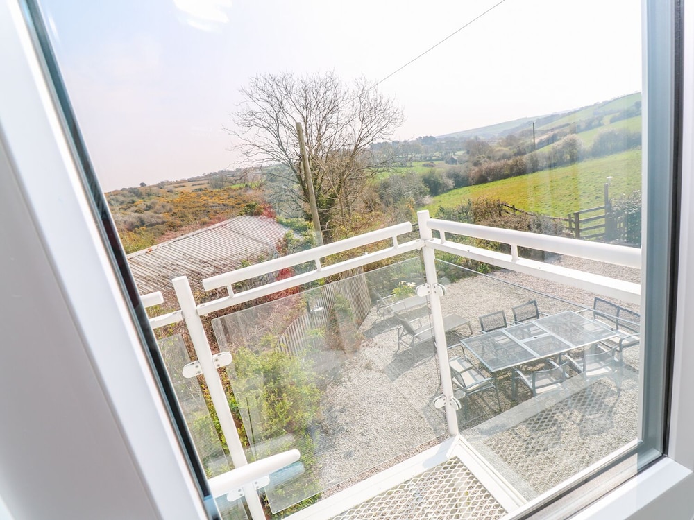 Helston Vacations - Scott's Cottage - Property Image 5