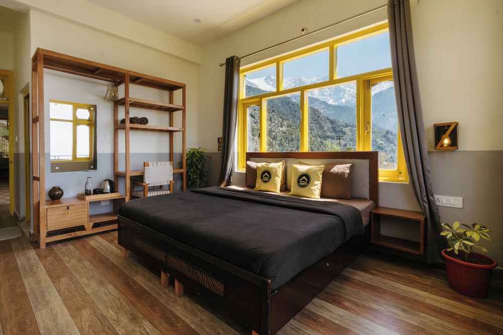The Hosteller Kareri