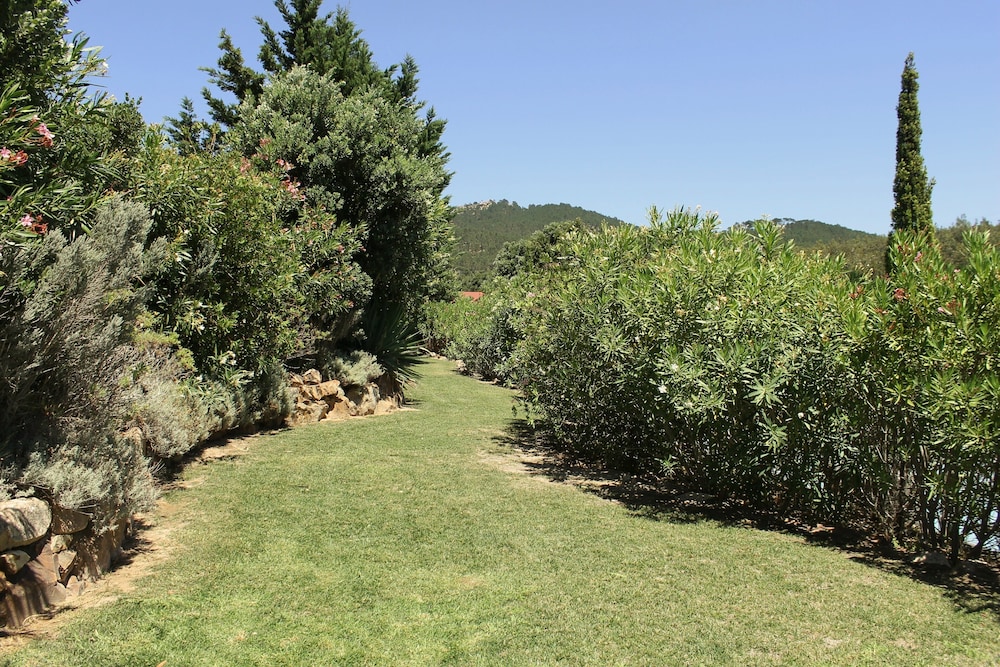 Mountain Guincho Villa by Lisbon-Coast