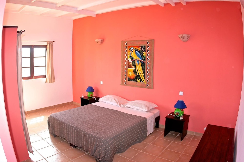 Sakaroule Bed & Breakfast