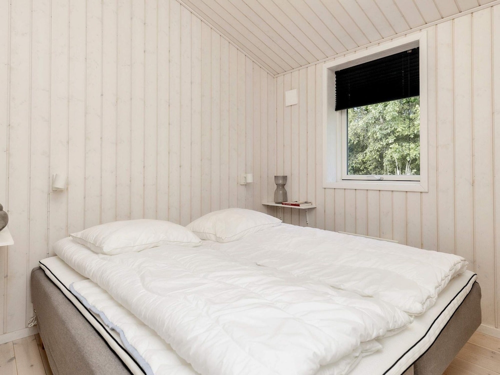 4 Star Holiday Home in Vaeggerlose view 3