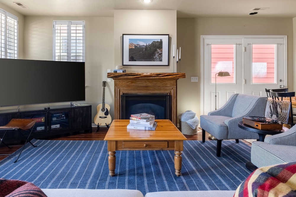 Silver Star by Avantstay Ideal Park City Location Close to Slopes Hot Tub