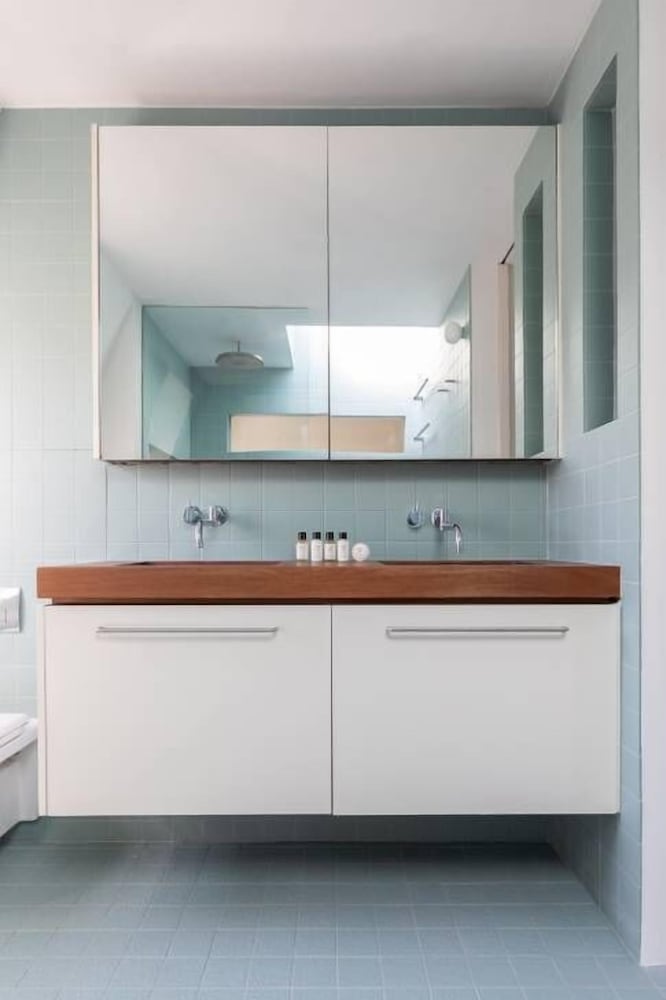 Albert Street V by Onefinestay