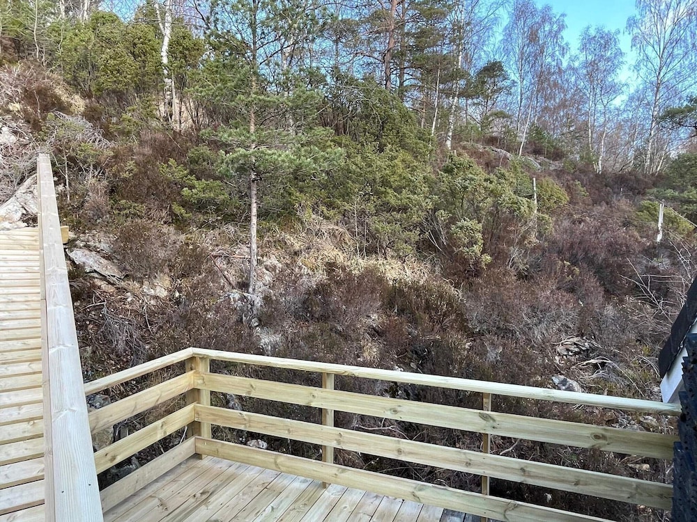 6-person Holiday Home Rubbestadneset