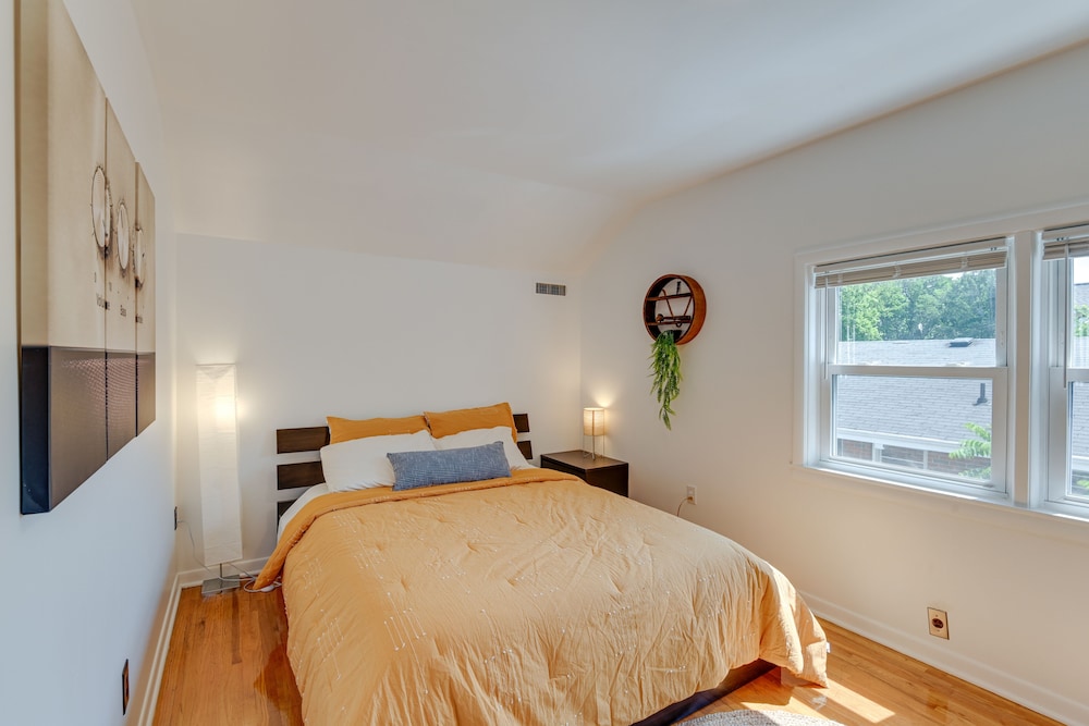 Convenient Nashville Home ~ 3 Mi to Downtown! view 3