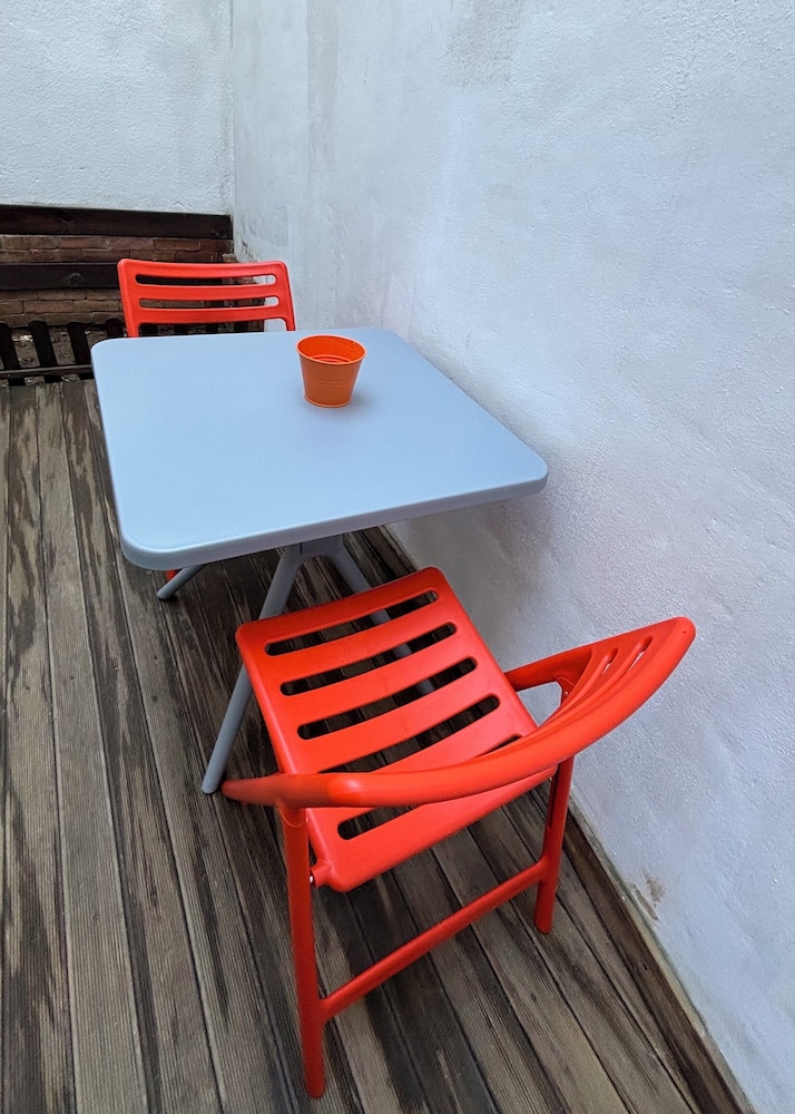 Idor Guest House