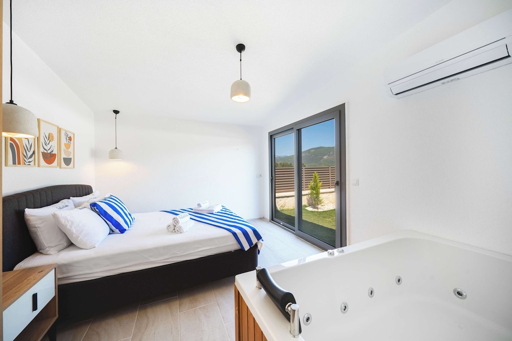 Kas Pera Villas