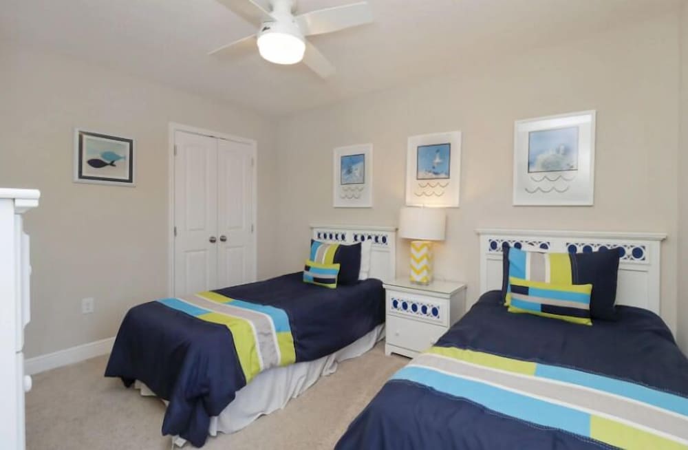 Resort-Style Retreat At Solterra W/ Pool & Lazy River