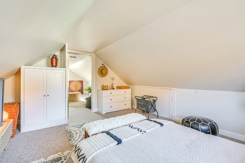 Scituate Apt < 1 Mi to Town Center!