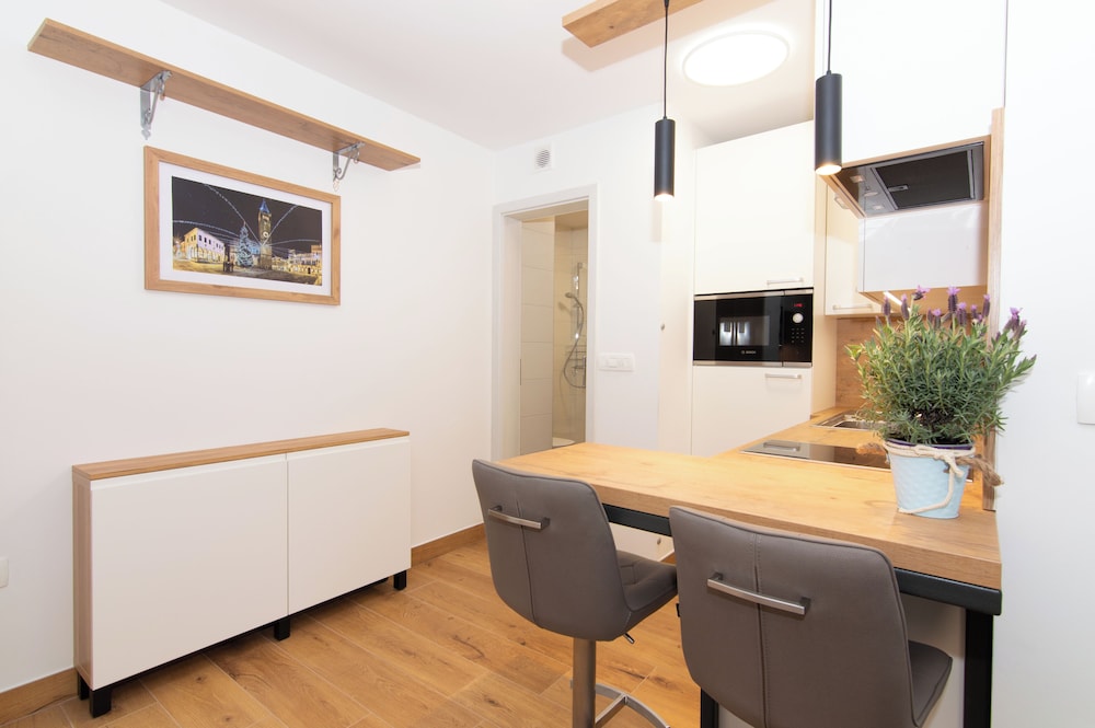 Cappuccino Apartment view 5