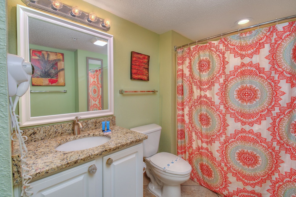 Grand Atlantic by Elliott Beach Rentals
