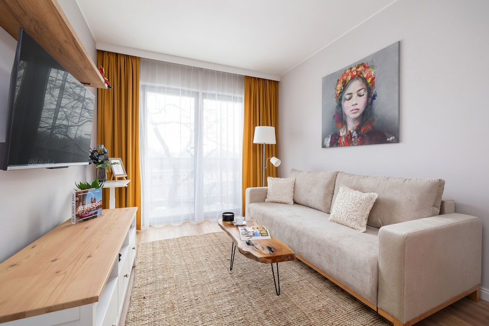 Prandoty Apartment by Renters Prestige view 3
