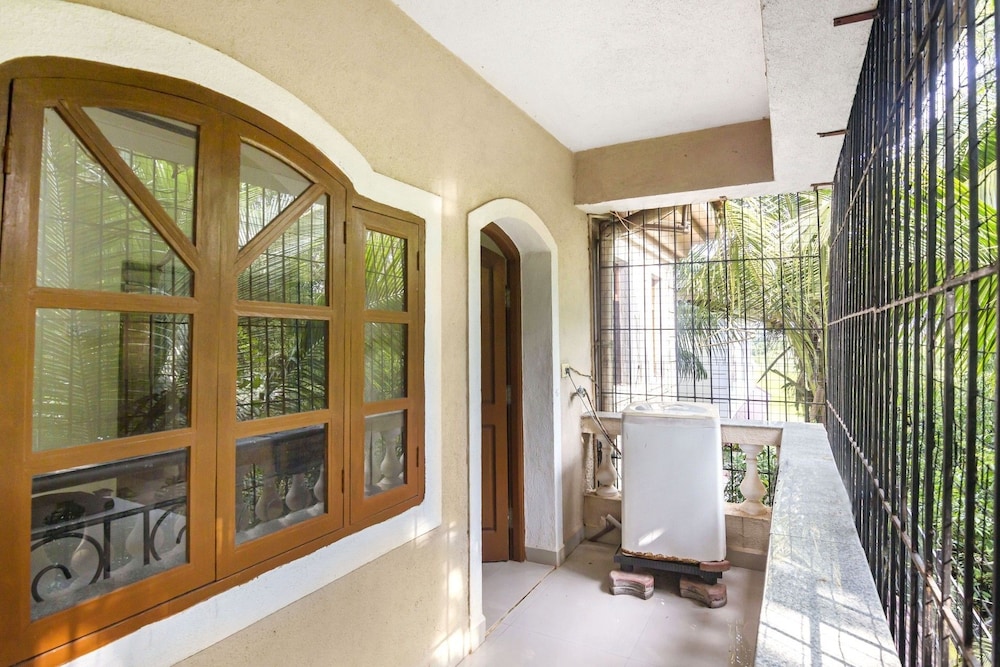 GuestHouser 4 BHK Villa 8209
