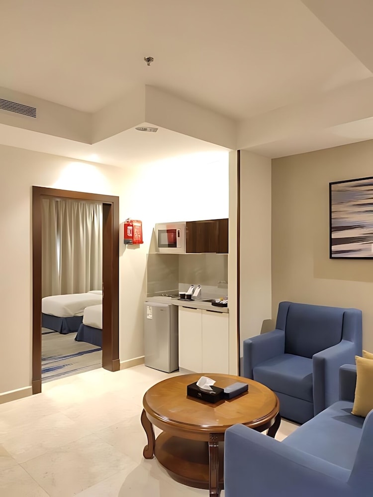 Kayan Serviced Apartments