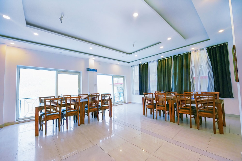 Fabhotel Shane Villa Residency