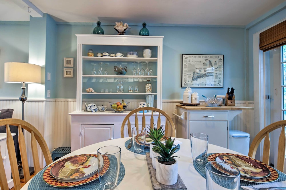 Maushop Village Getaway w/ Private Beach Access!