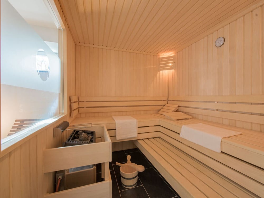 Holiday Apartment Ahornspitze