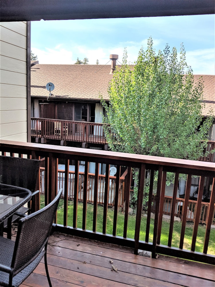 Snow Summit Townhouse Rentals & Sales