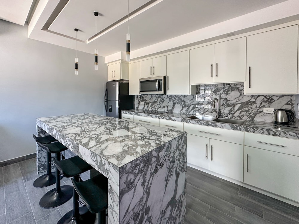 Urban Oasis Apartment 2