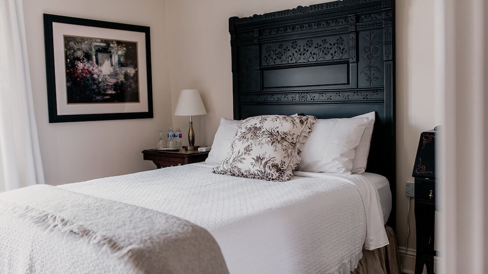 Upper Rideau Bed & Breakfast