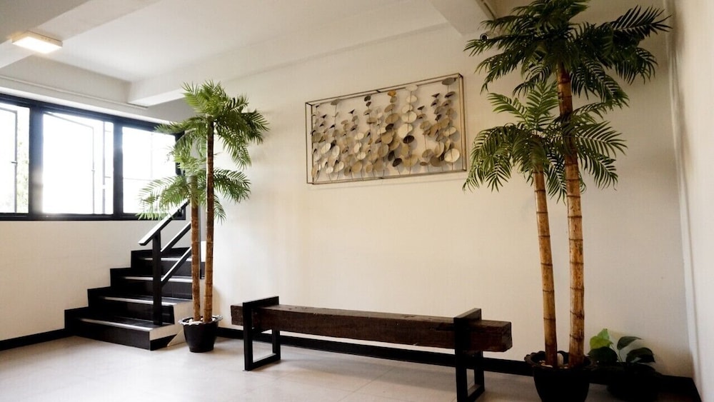 B-Black Hotel Chonburi