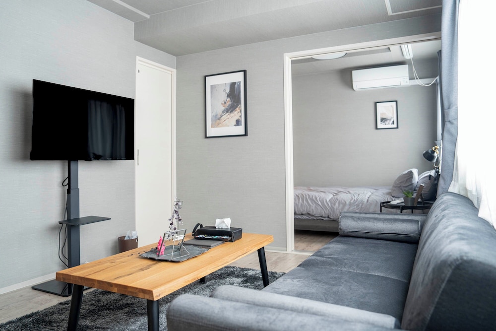 COURT VILLA SAPPORO 102