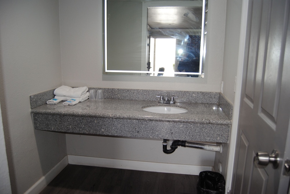 Photo 49