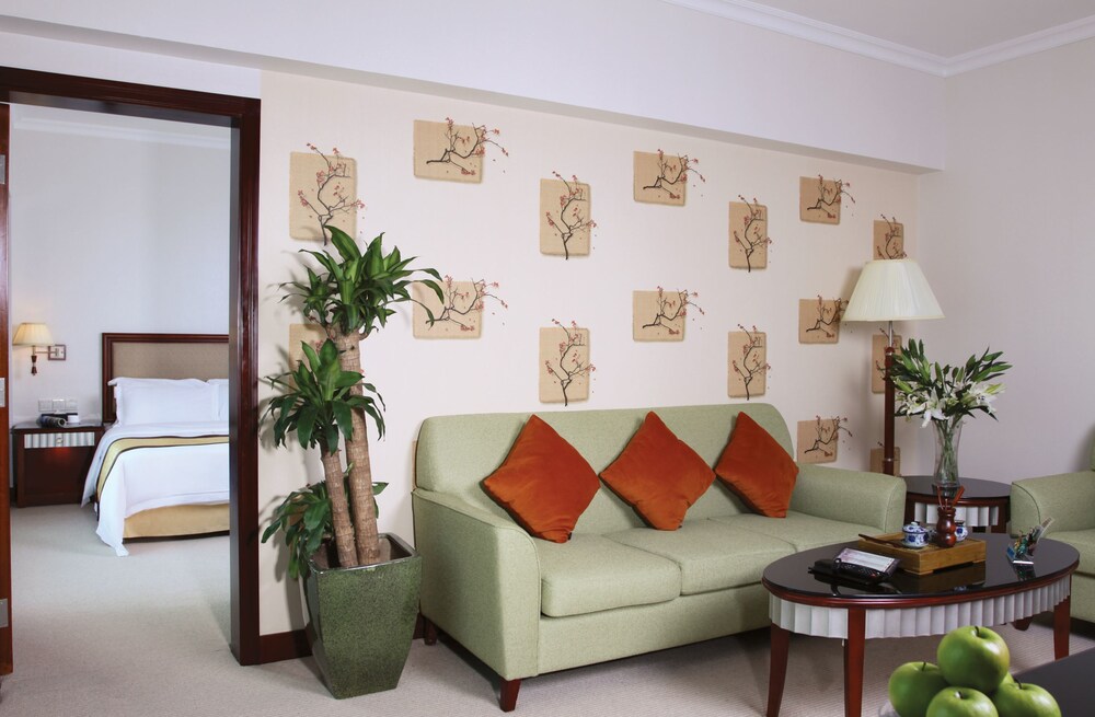 Bolton Hotel Dongguan view 4