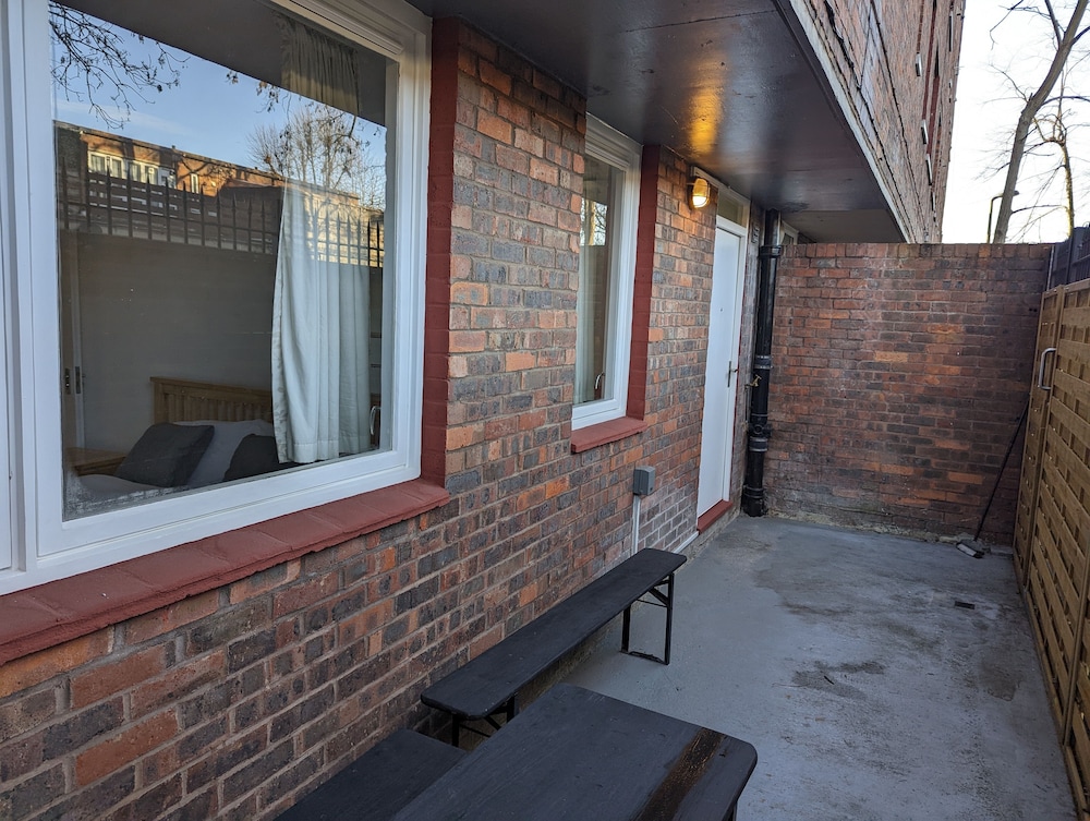 outdoor bbq area