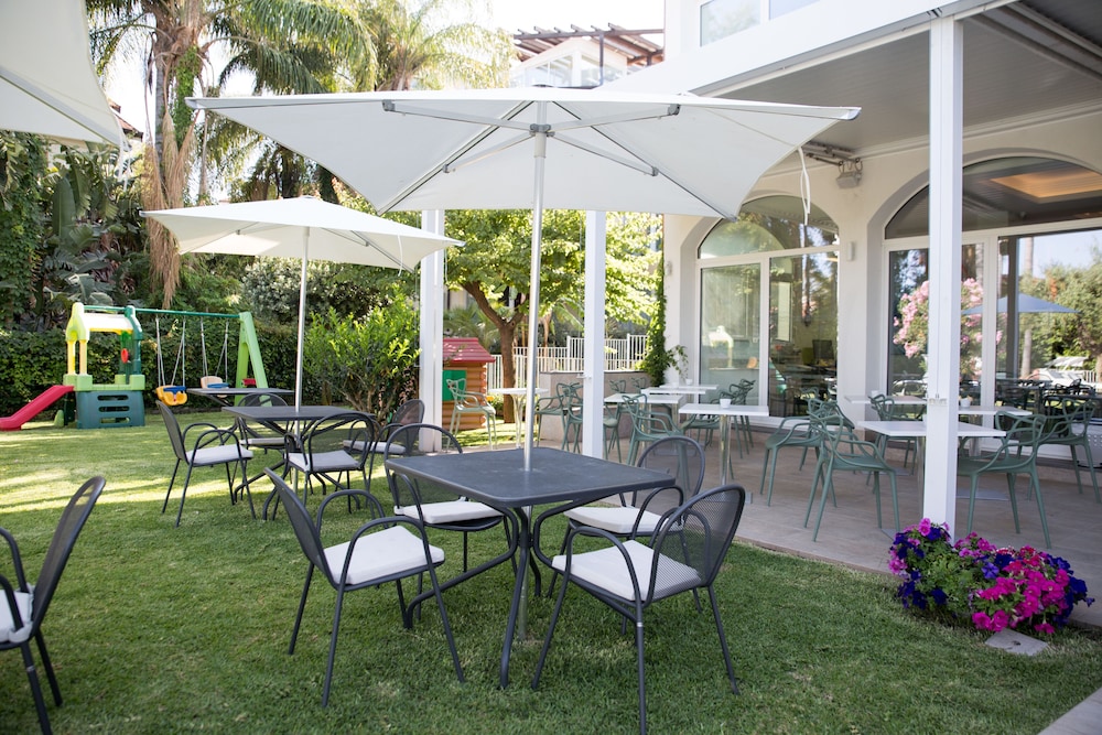 Sicilia's Residence Hotel Art & Spa