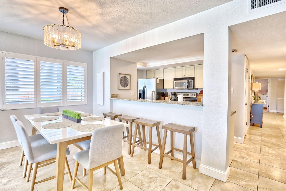 Land's End 4-206 Bay Front - Premier