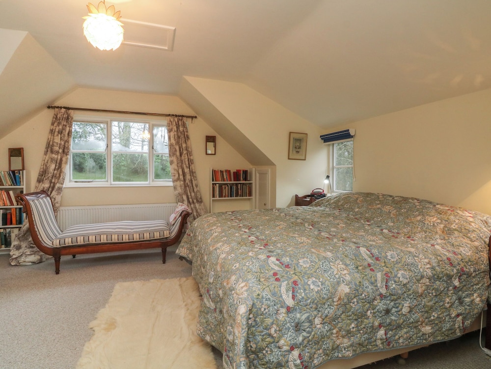 Laundry Cottage