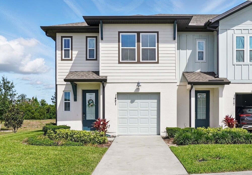 1421ds-the Enclaves At Festival 3 Bedroom Townhouse