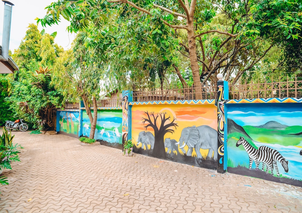 Arusha Giraffe Lodge