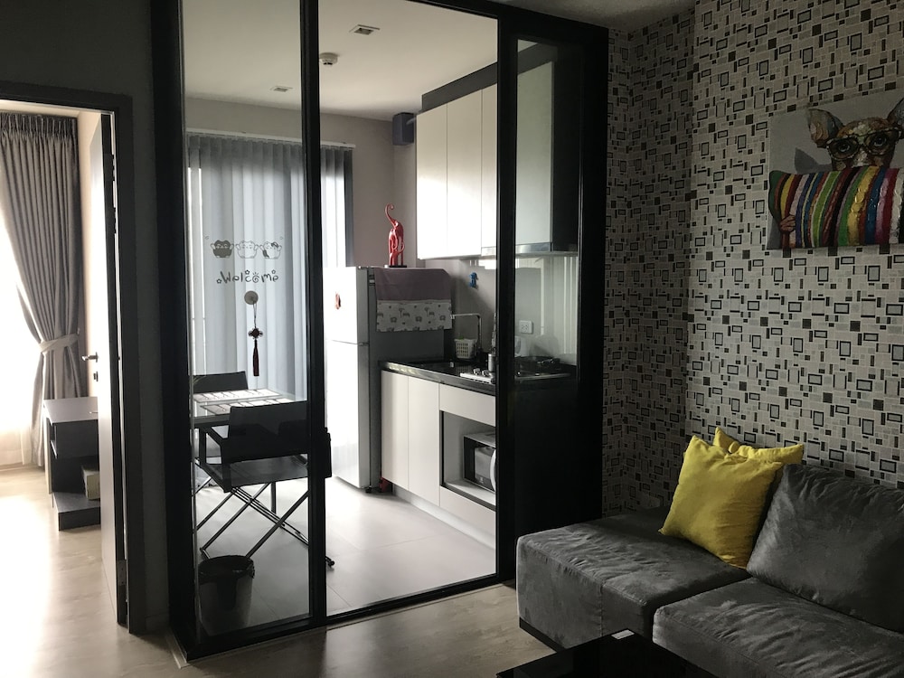 Pattaya Central Sea View Pool Suite