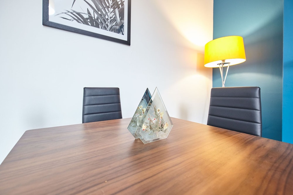 Host Stay 58 Dilston Road view 5