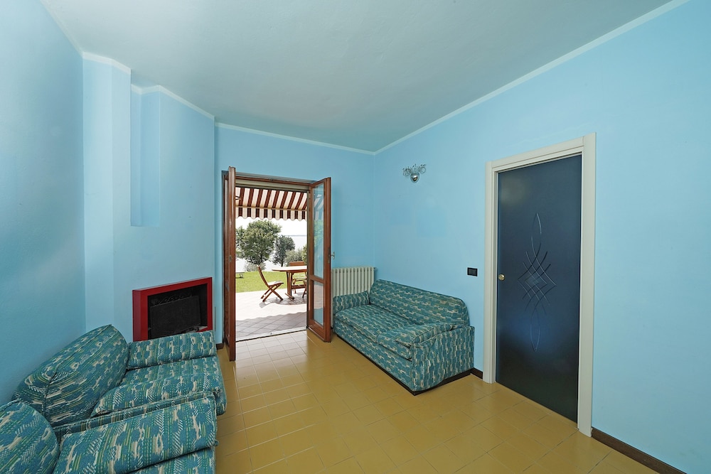 Il Melagrano A6 by Wonderful Italy